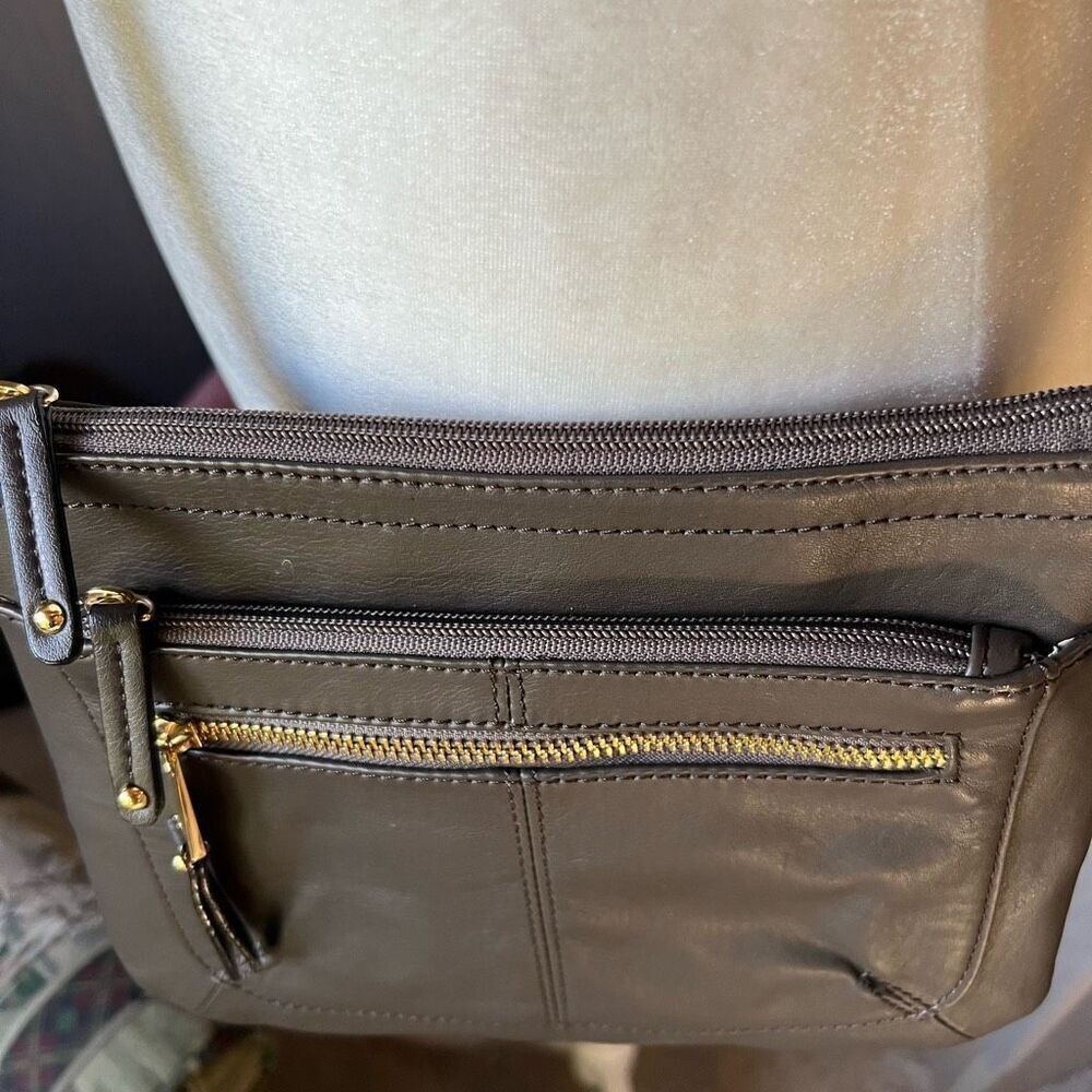 TIGNANELLO Leather Crossbody Organizer - Picture 3 of 10